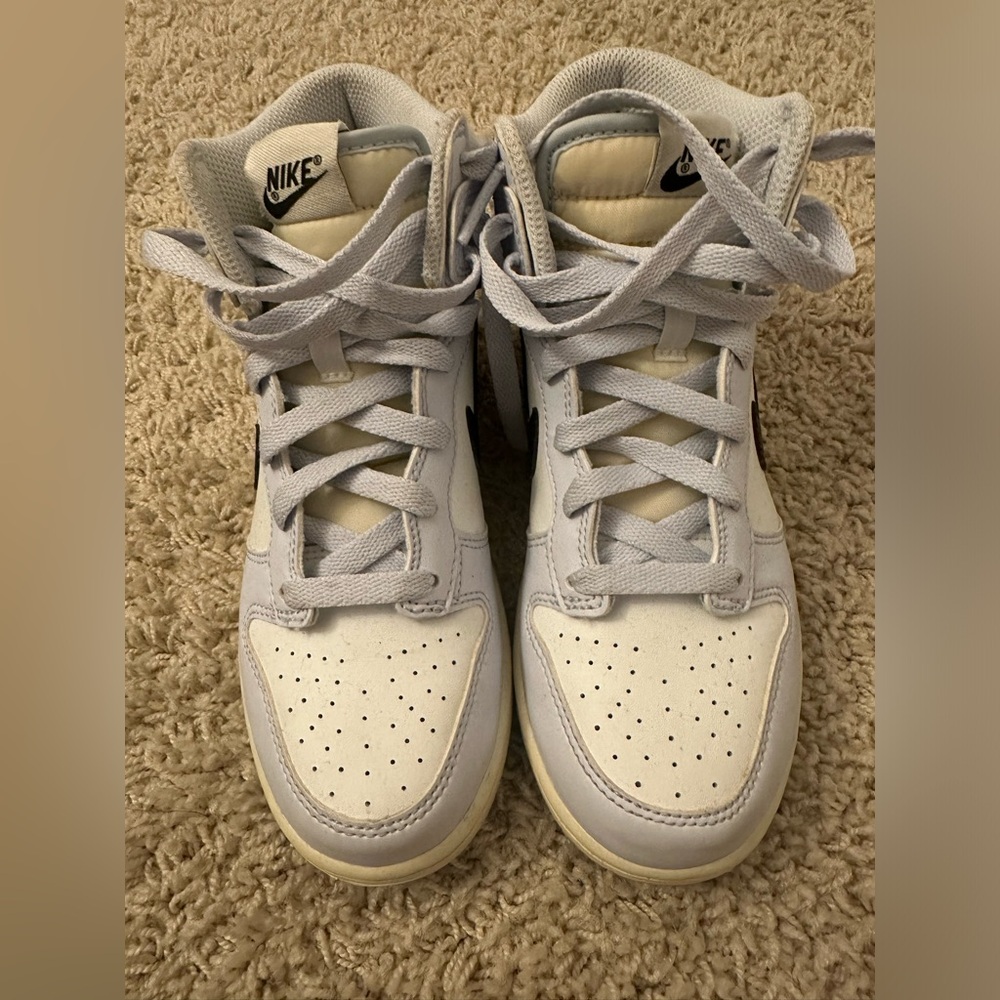 Nike high top shoes